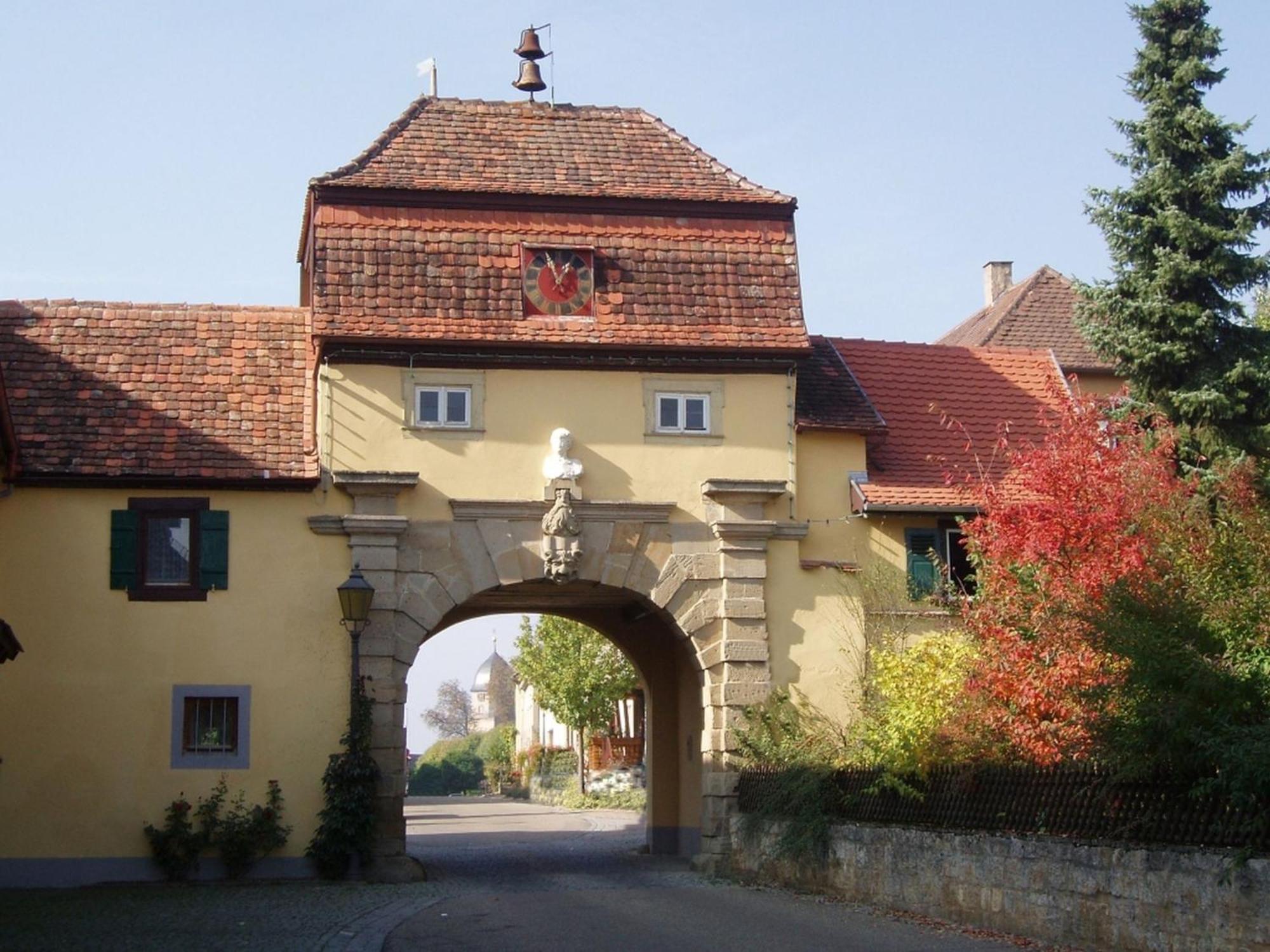 Im Hofratshaus *